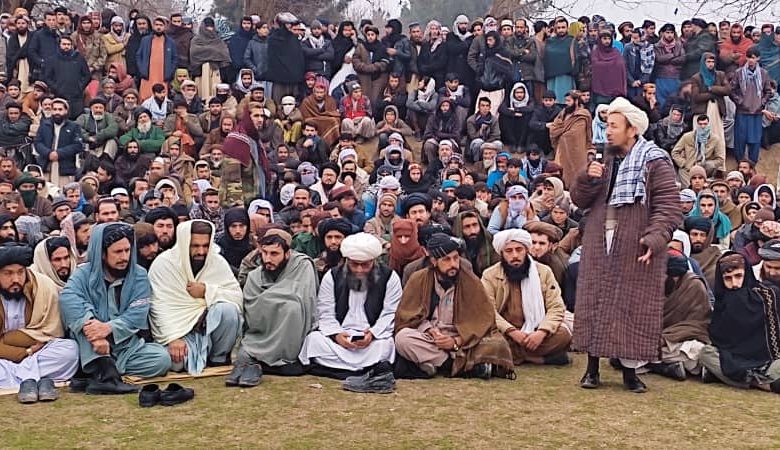 قندوز، طالبان، شلاق