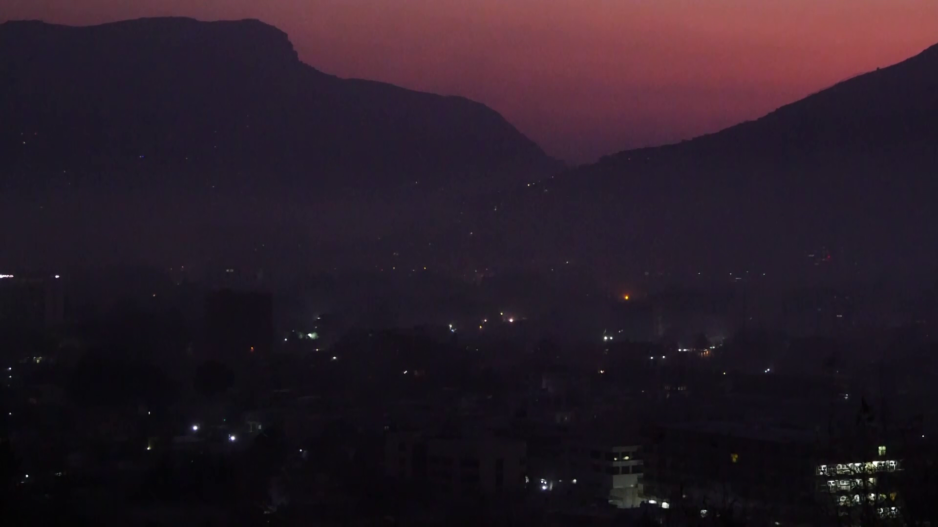 شهر در شب