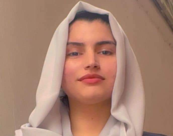 فرحت پوپلزی