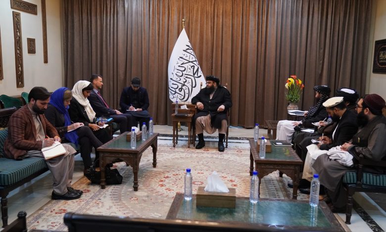 توماس نیکولسن و مولوی عبدالکبیر