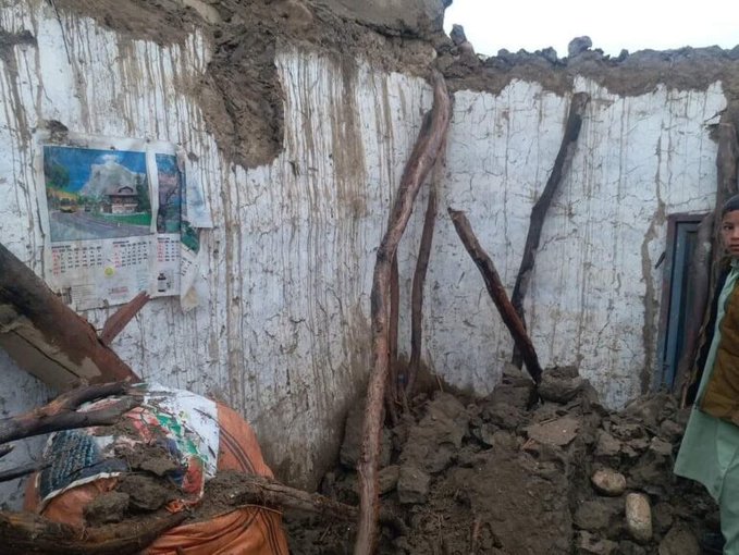 فروریختن سقف خانه